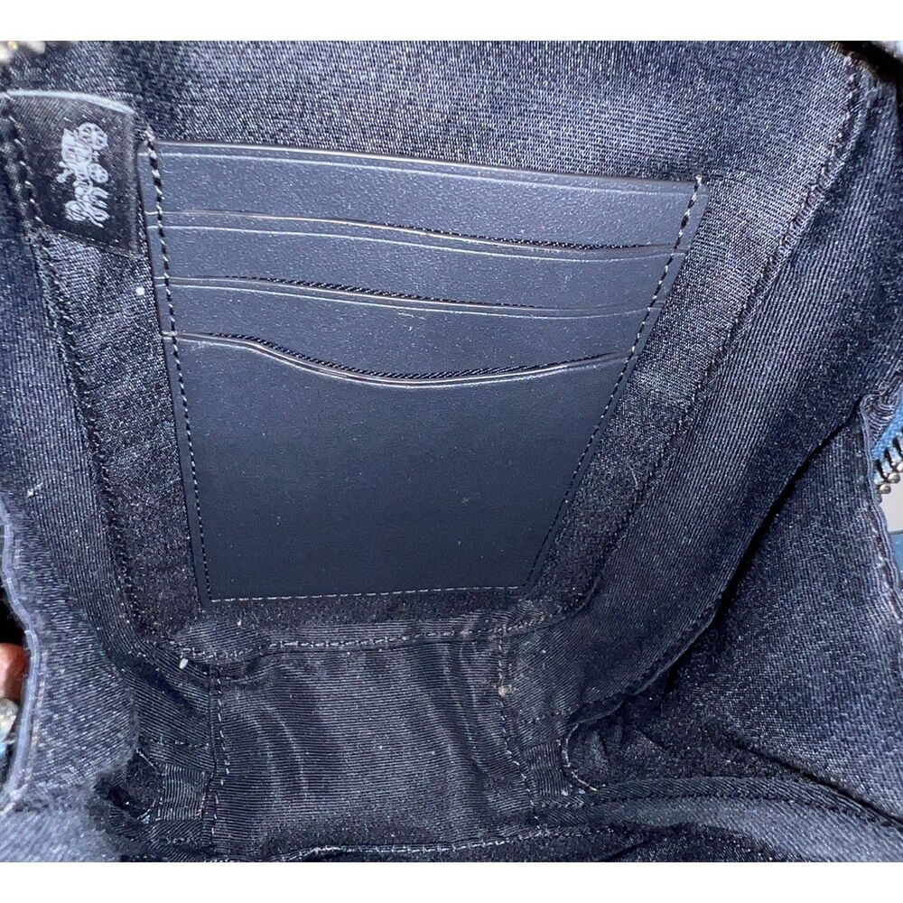Coach Eva Phone Crossbody in Signature Canvas - Picture 7 of 10